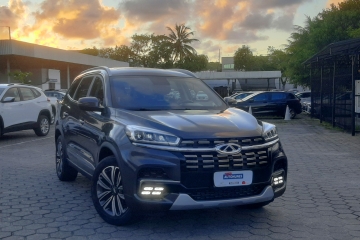 TIGGO 8