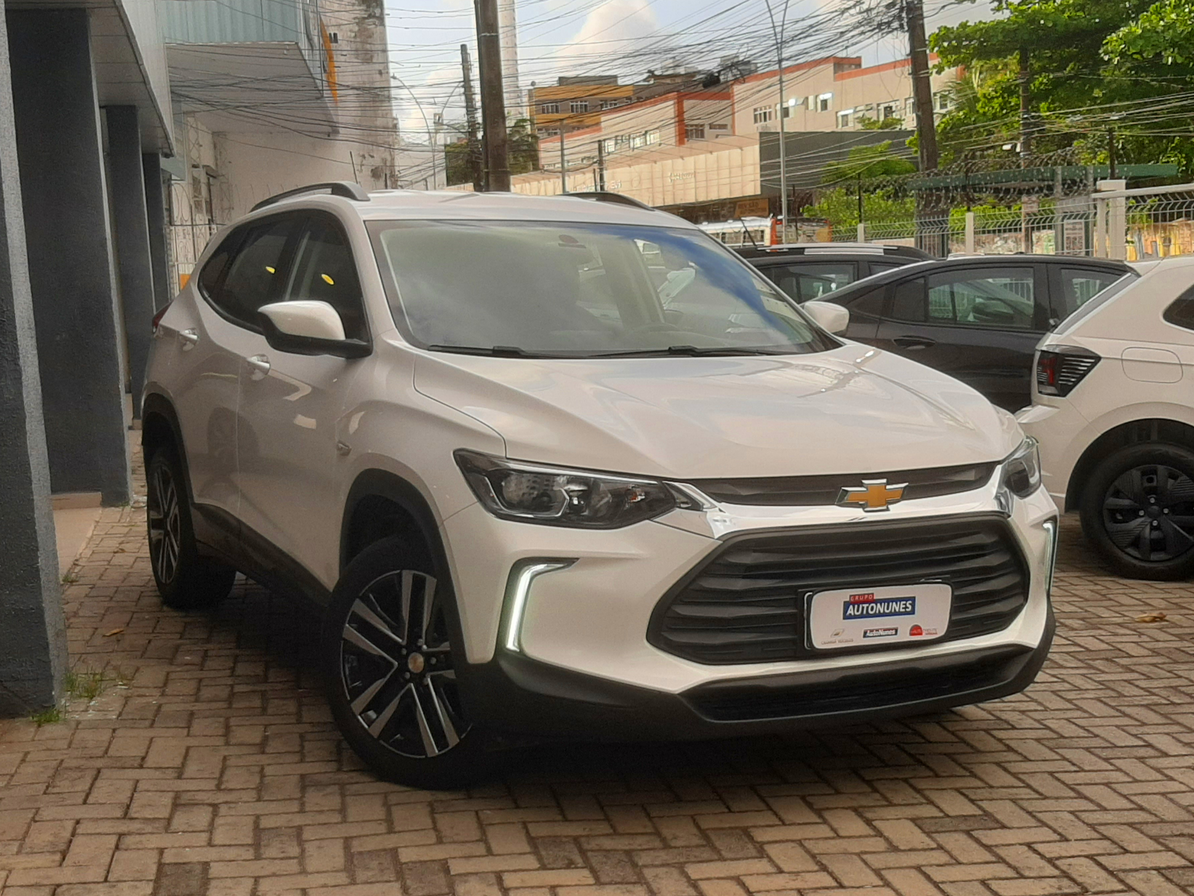 CHEVROLET TRACKER