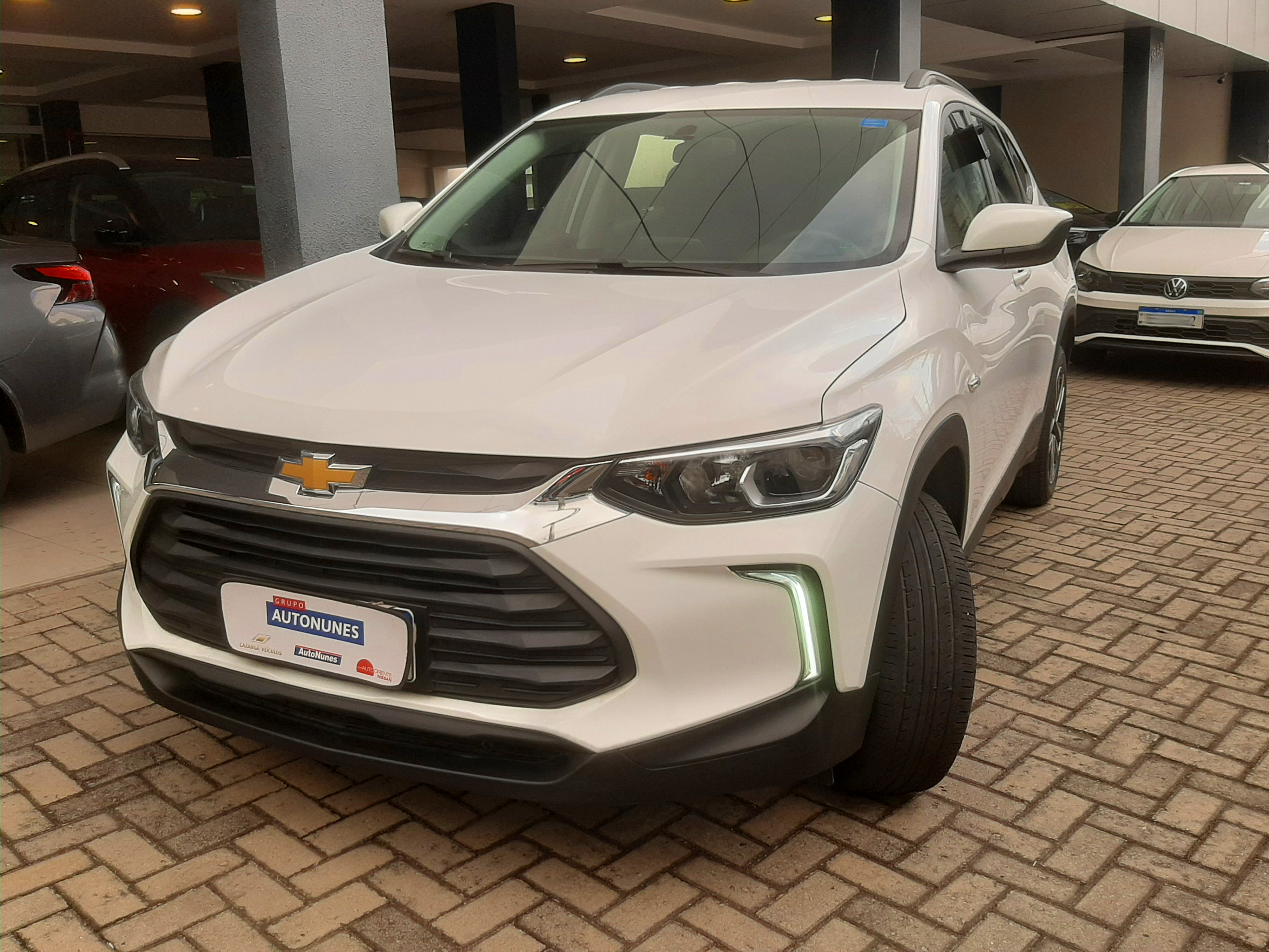 CHEVROLET TRACKER